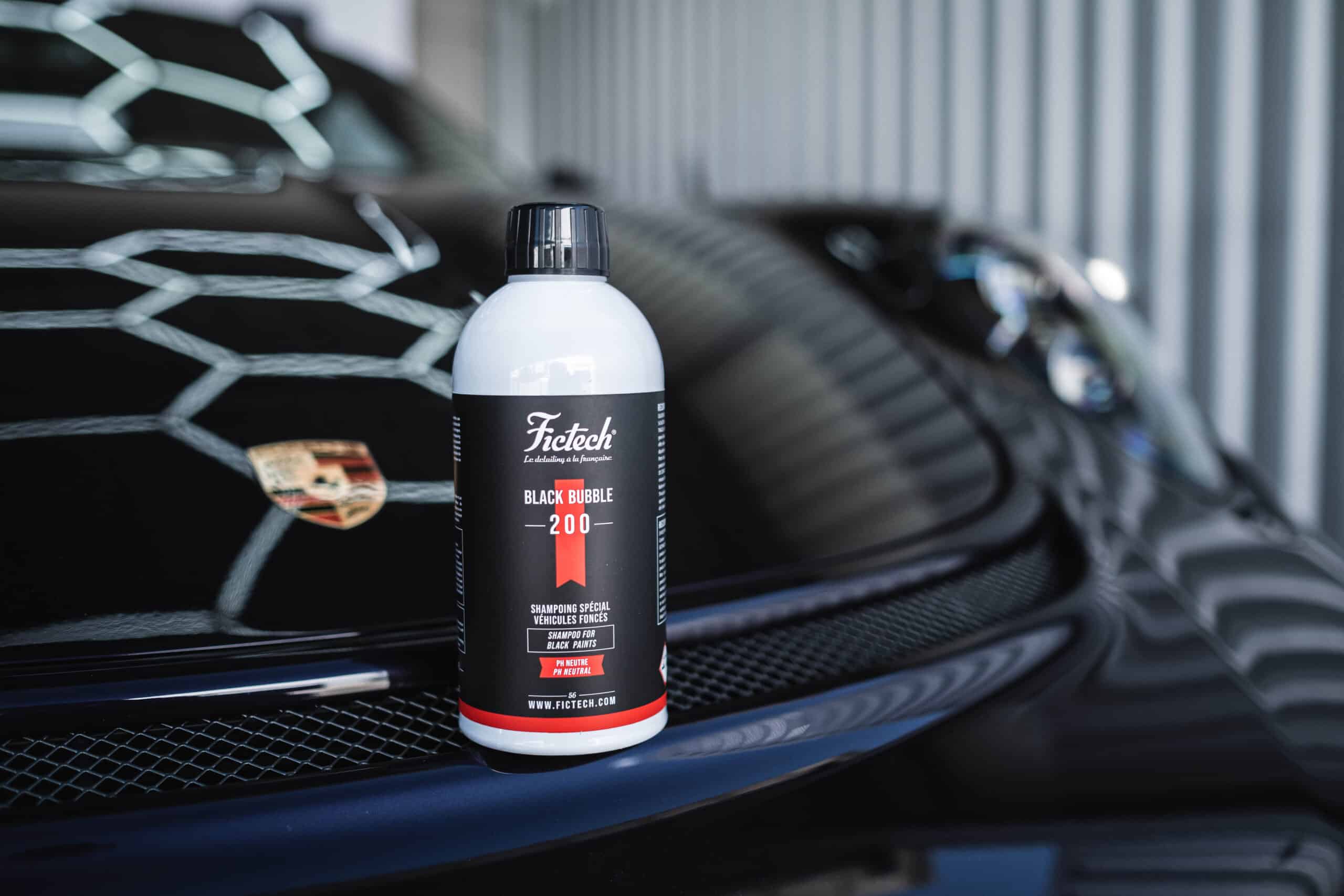 fictech-black-bubble-200-shampoing-voiture-noire-ph-neutre image 3
