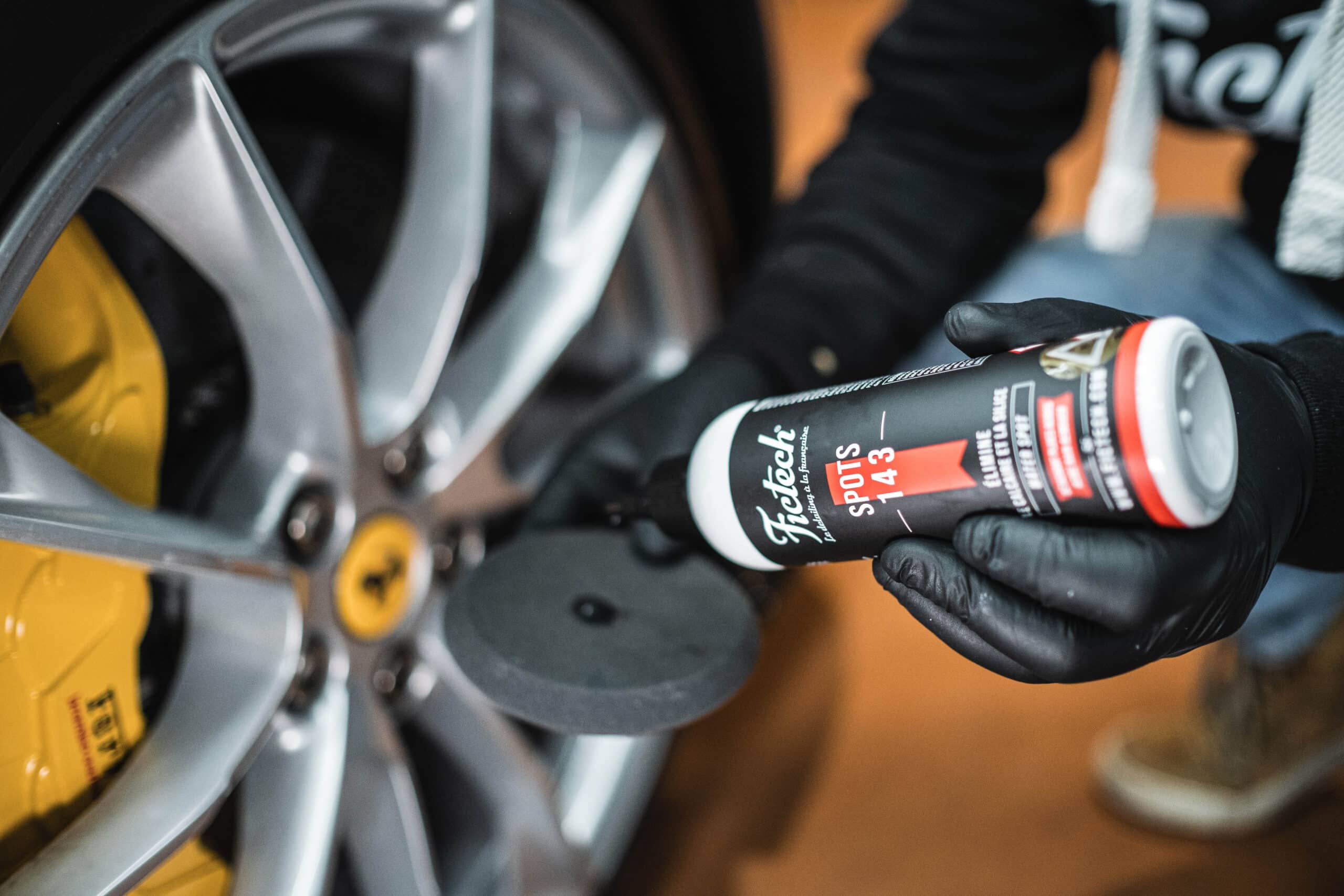fictech-gamme-auto-spots-143-d-tachant-calcaire-auto-gel image 3