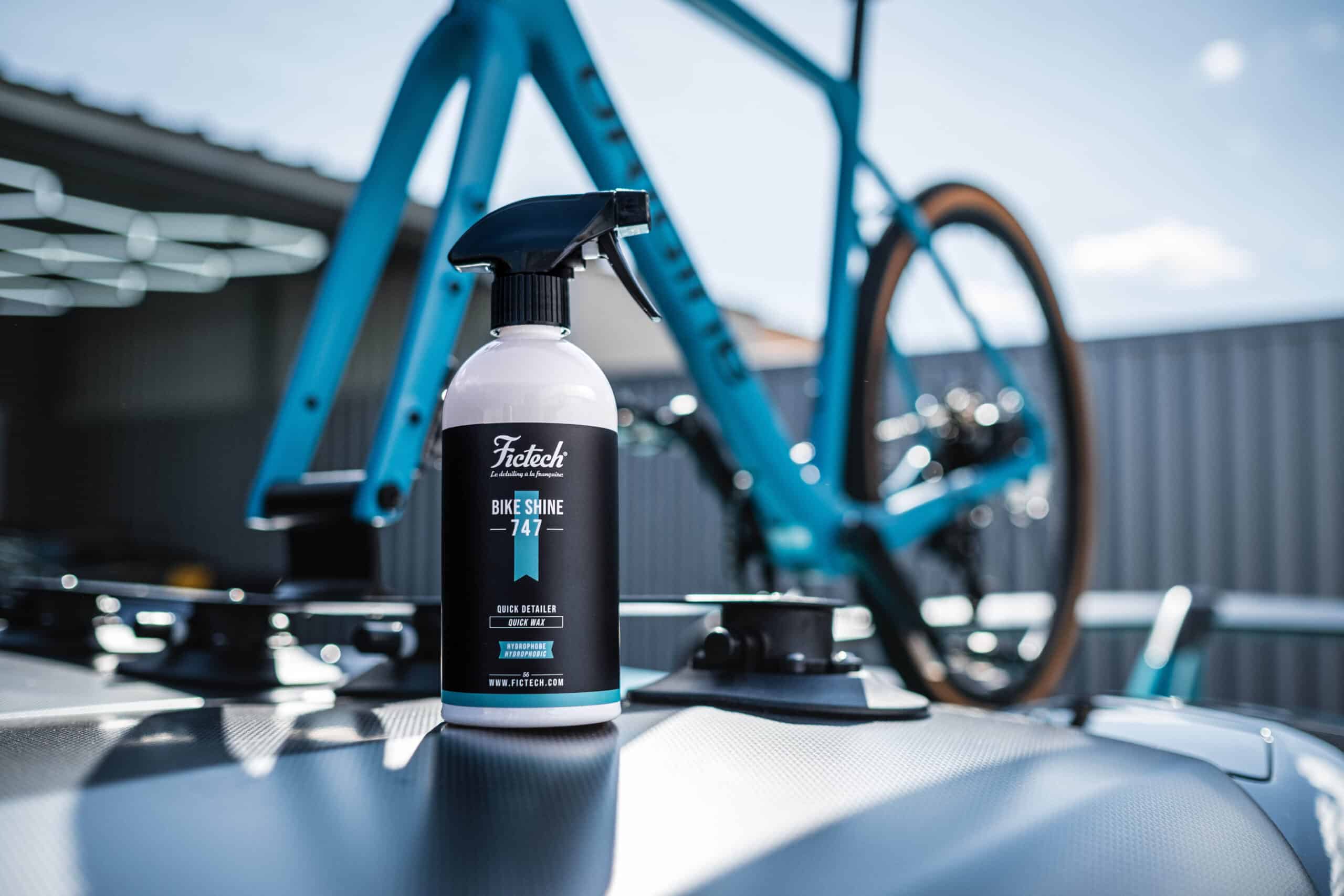 fictech-bike-shine-747-quick-detailer-v-lo-carnauba image 2