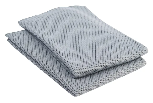 gtechniq-accessories-mf4-diamond-serviette-microfibre-60x60 image 1