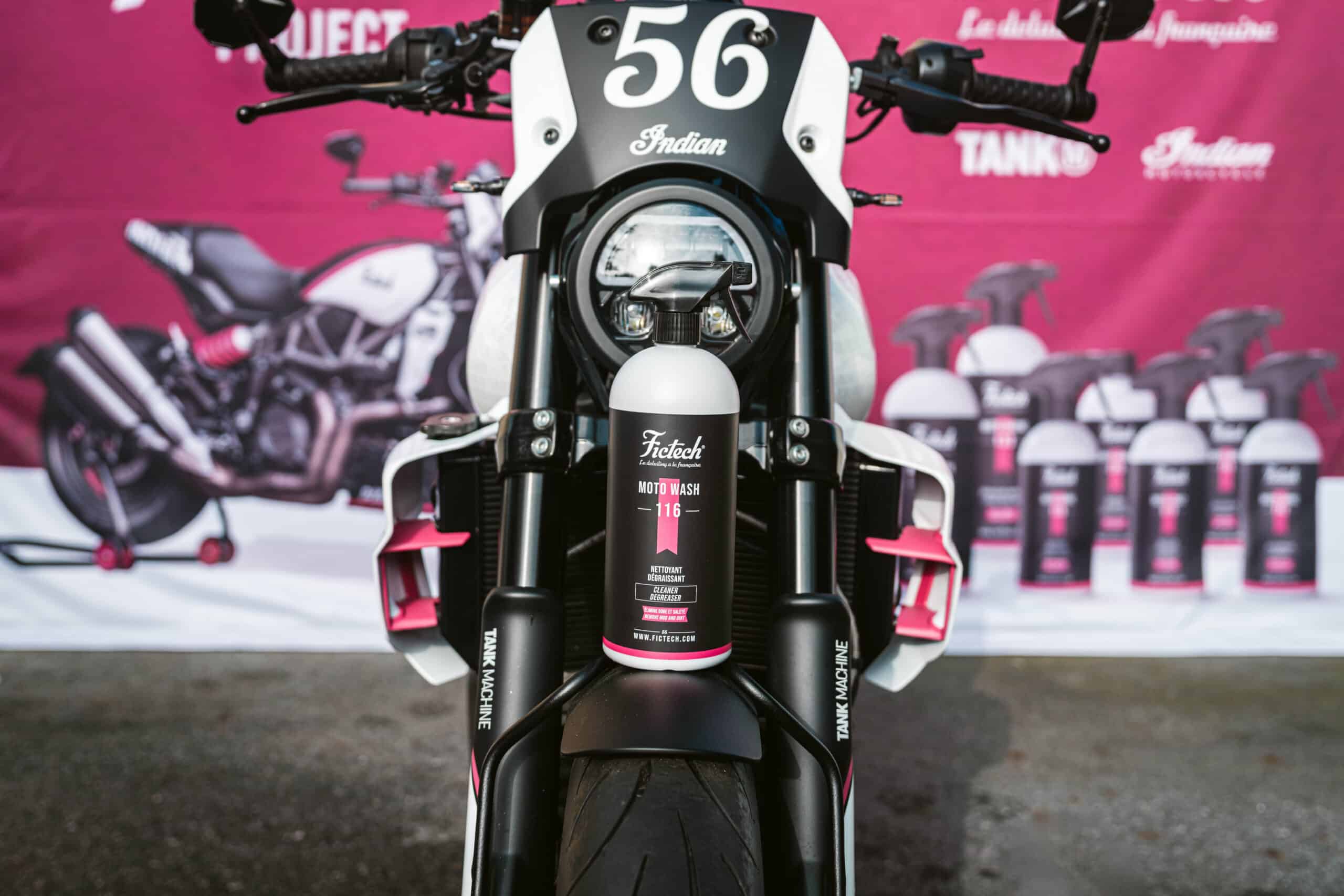 fictech-moto-wash-116-nettoyant-moussant-moto-finition-brillante image 3