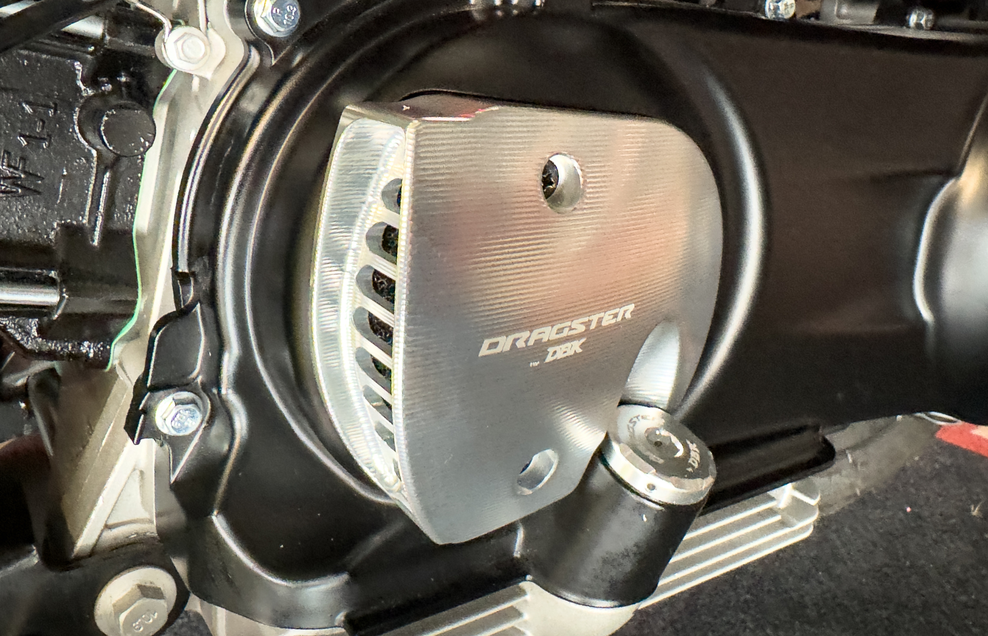 dbk-vent-transmission-dragster-300-alu-dor-cnc image 4