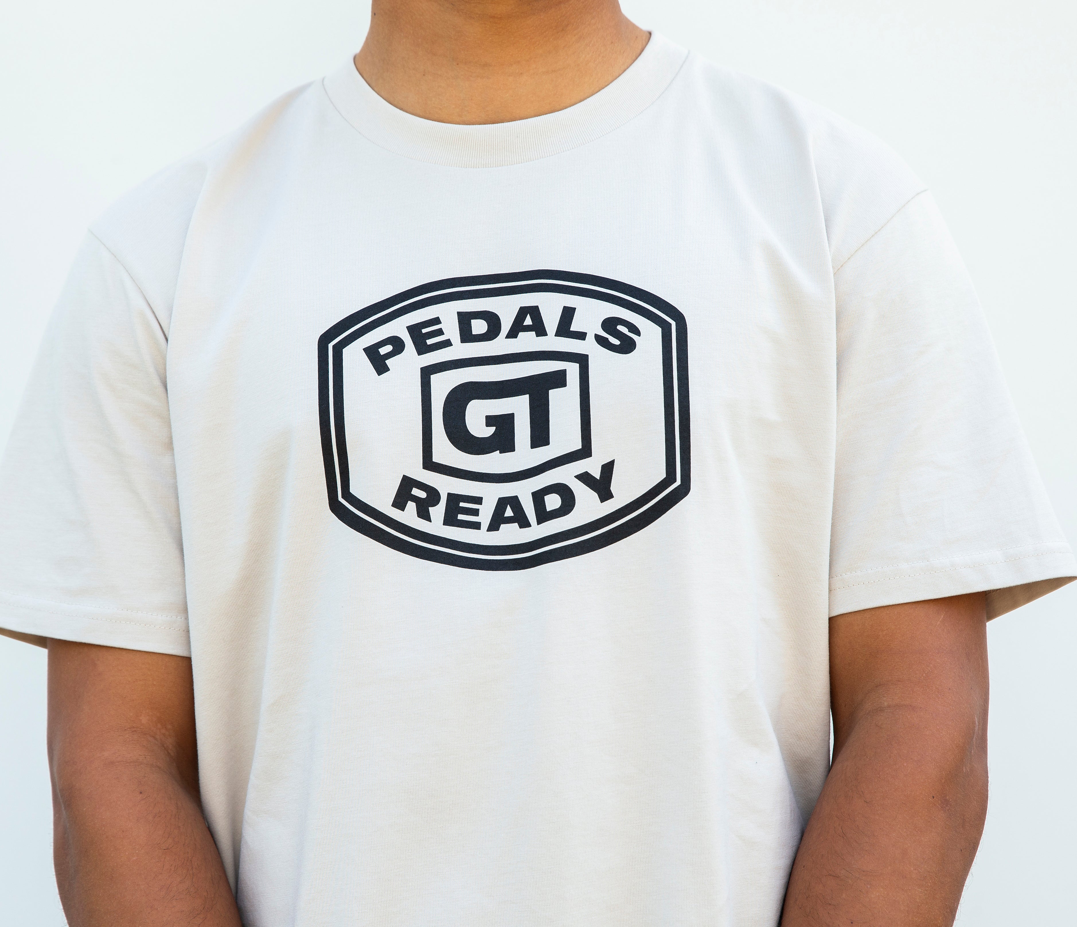 gt-bikes-heritage-t-shirt-pedals-ready-beige-coton image 3